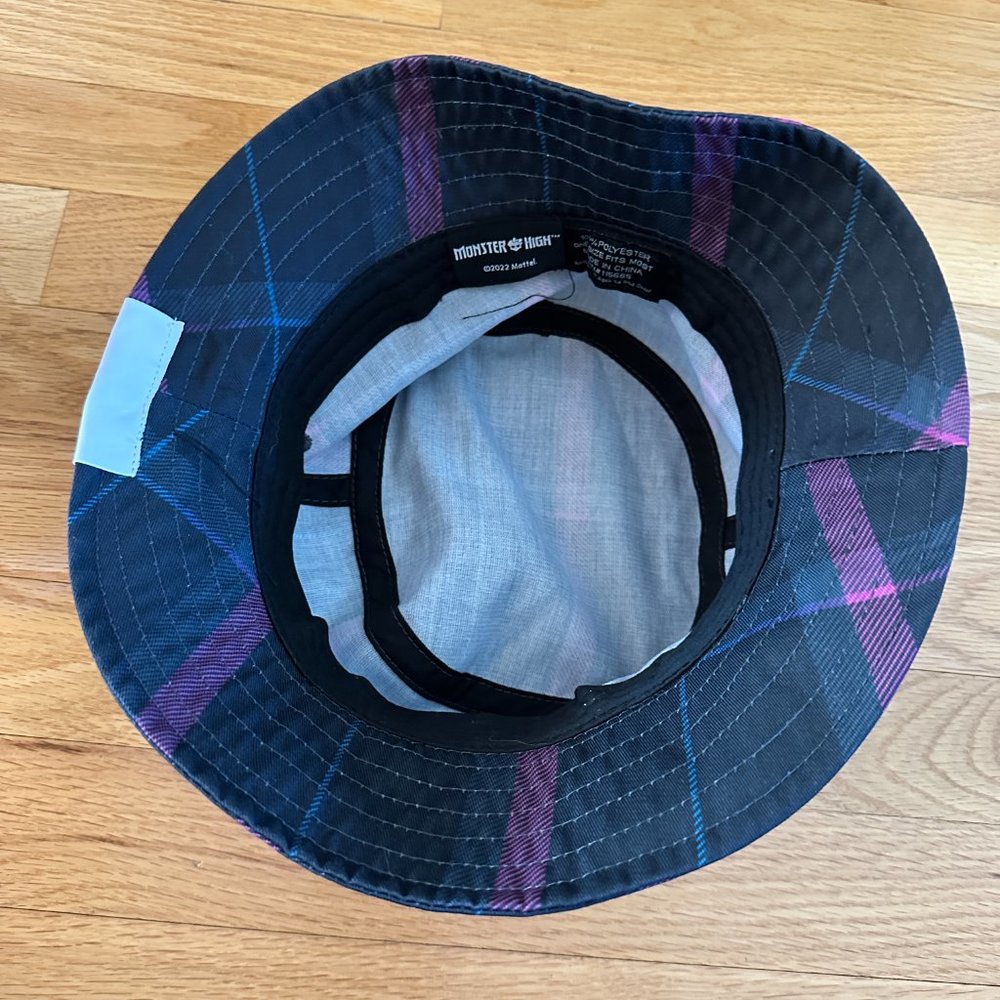 Monster High Plaid Skullette Bucket Hat - Picture 7 of 11